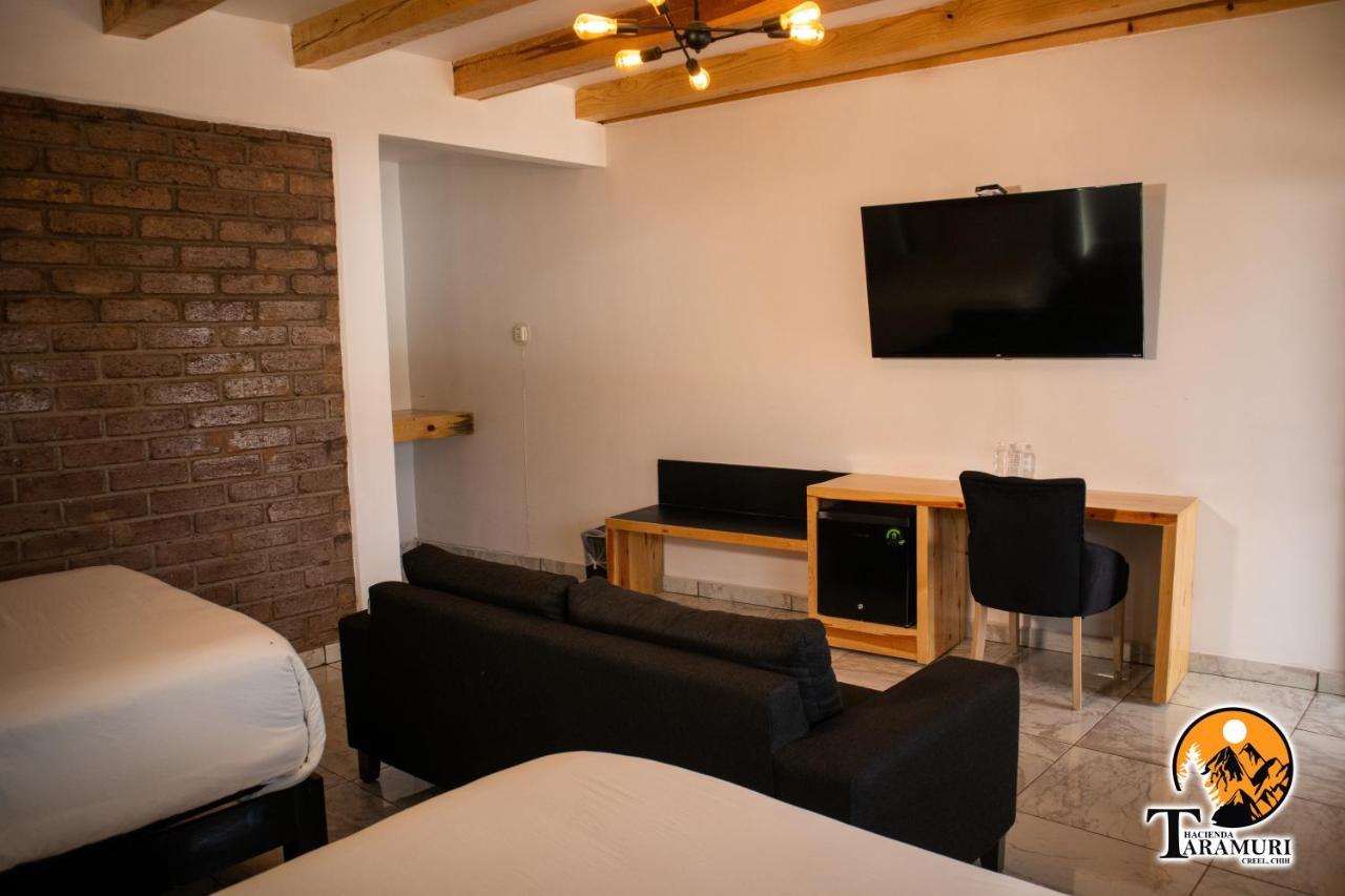 Taramuri Hotel & Tours Creel Exteriör bild